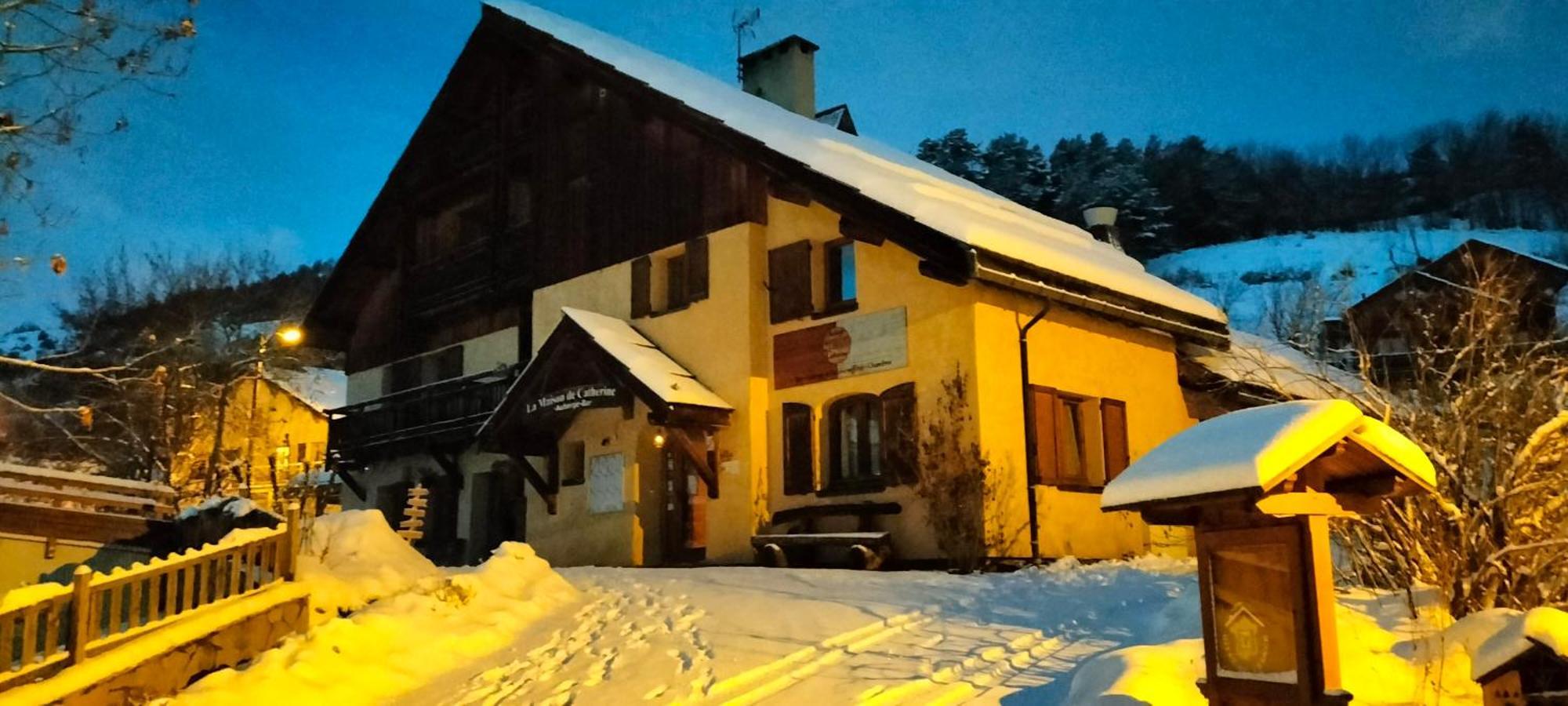 Auberge La Maison De Catherine Puy-Saint-Pierre Eksteriør bilde